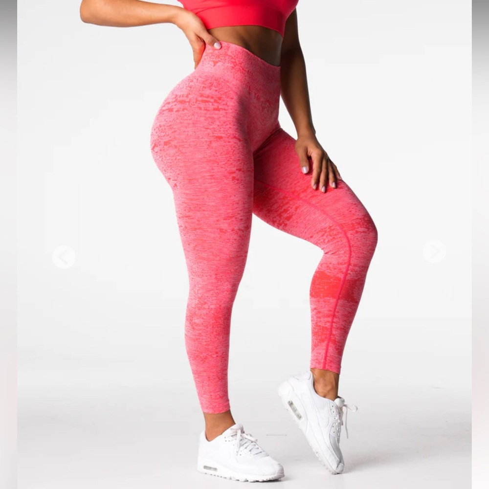 NVGTN seamless digital leggings